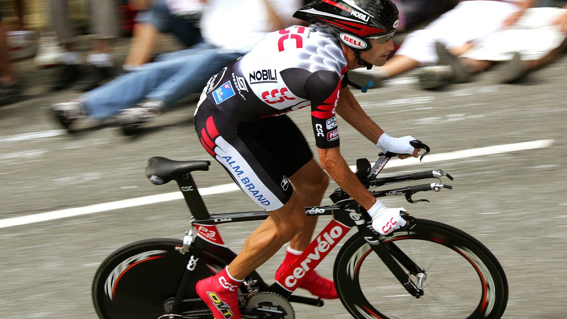 Jiuyou-“新都兴城垒球赛：强队争锋，谁能拔得头筹？”