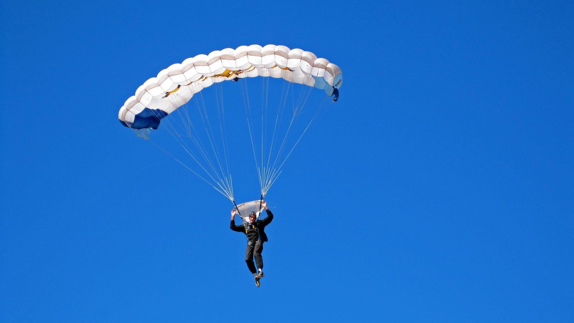 JIU YOU GAME-美洲杯明星盛典：精彩演出点燃全场！，美洲杯颁奖嘉宾